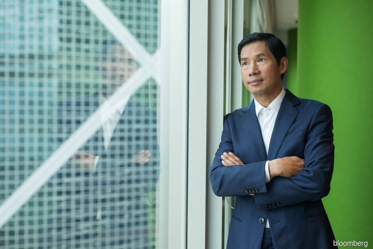 Fred Hu, chairman of Primavera Capital Group, poses for a photograph following a Bloomberg Television interview in Hong Kong, China on Monday, Sept 16, 2019. (Bloomberg filepix)